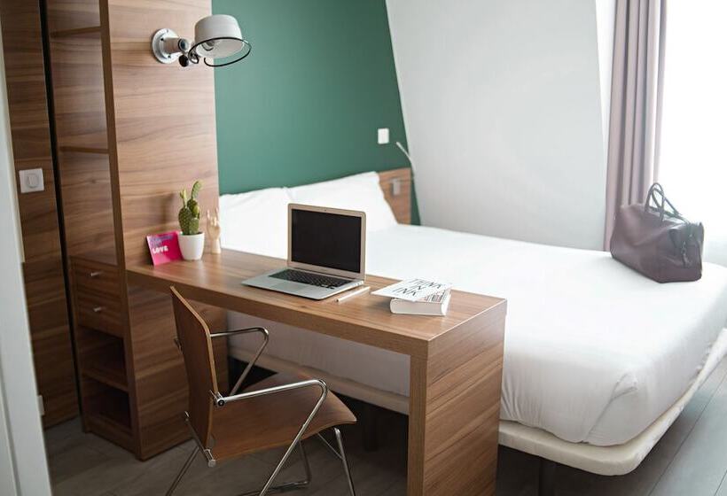 اتاق اکونومی, The Social Hub Paris La Défense