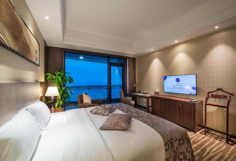 سوییت جونیور با چشم‌انداز دریا, Grand Mercure Qingdao Airlines