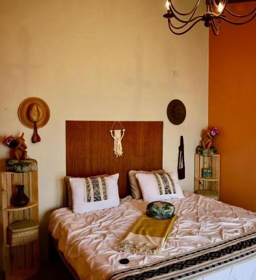 آپارتمان 1 خوابه با بالکن, Casa Yuk’