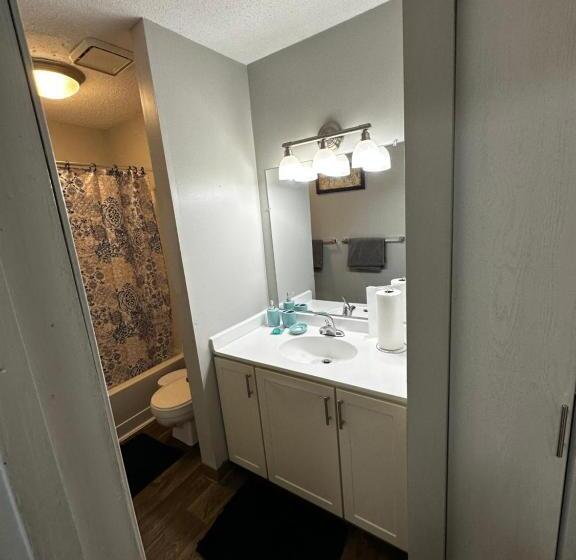 اتاق دوبلکس, Glamour Homes With Balcony View, Free Champagne, Parking Next To Major Attractions