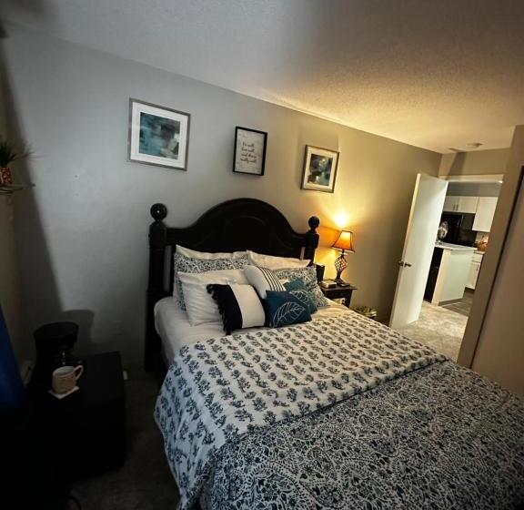 اتاق دوبلکس, Glamour Homes With Balcony View, Free Champagne, Parking Next To Major Attractions