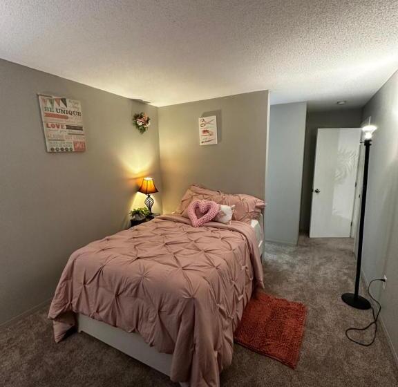 اتاق دوبلکس, Glamour Homes With Balcony View, Free Champagne, Parking Next To Major Attractions