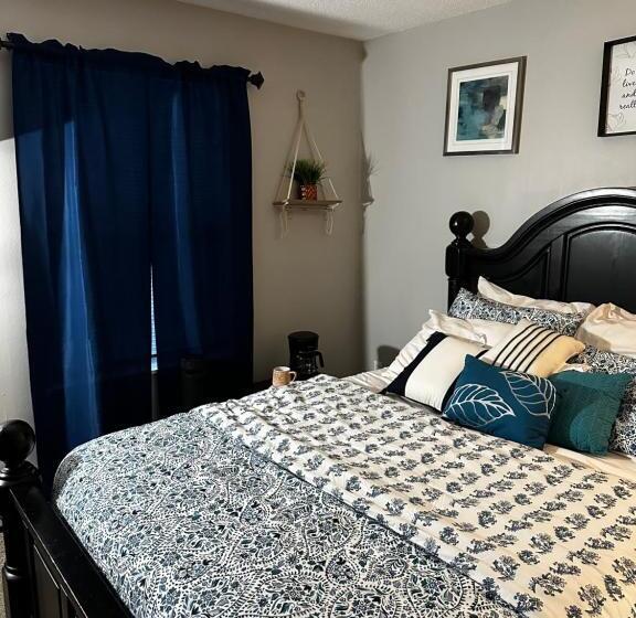 اتاق دوبلکس, Glamour Homes With Balcony View, Free Champagne, Parking Next To Major Attractions