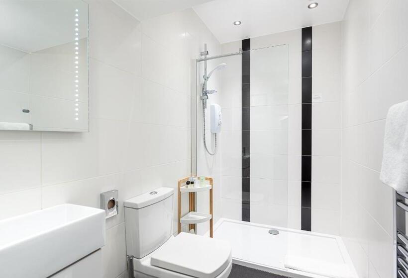 اتاق استاندارد, Nell Gwynn House Apartments & Rooms
