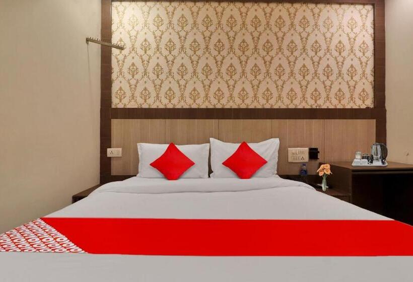 اتاق کلاسیک سه تخته, Flagship Hotel Rainbow Lavish