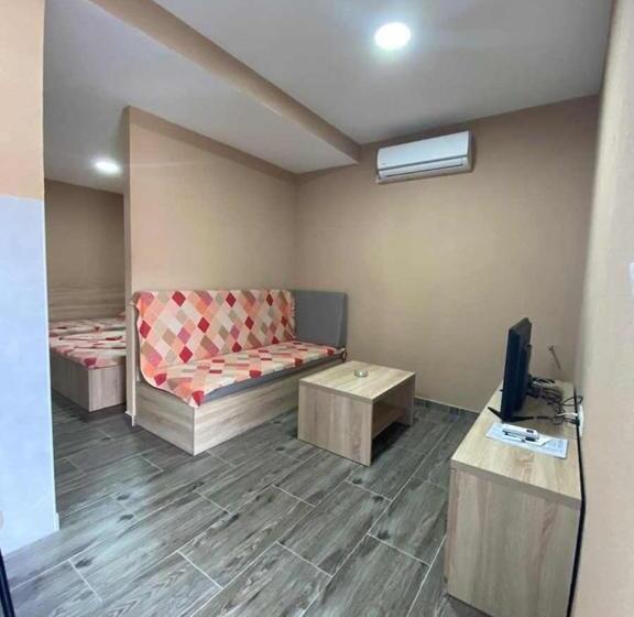 آپارتمان 1 خوابه, Apartmani Babić