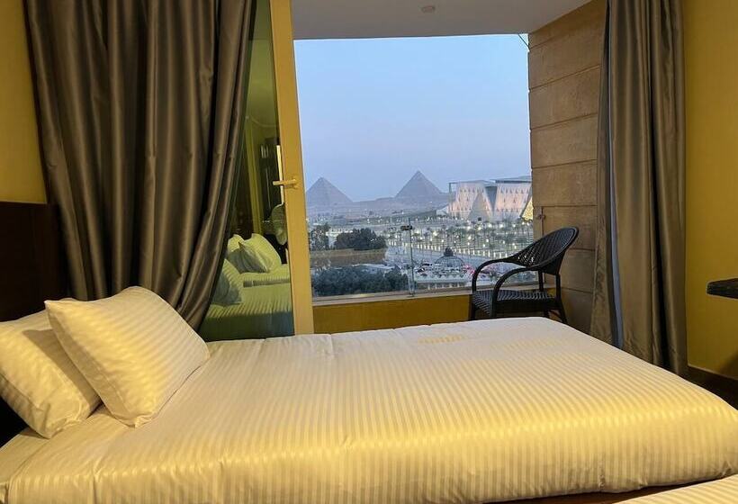 اتاق لوکس, Asia Grand Museum & Pyramids View