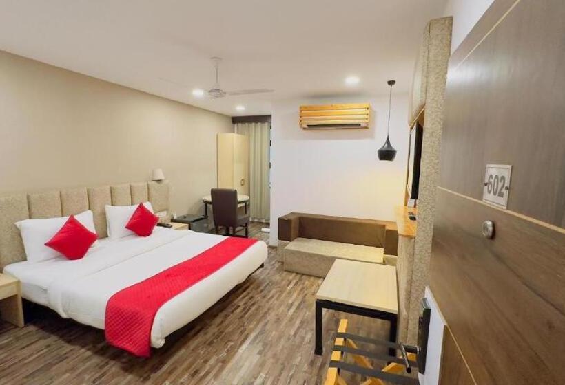 اتاق استاندارد با بالکن, Xenious Biz Ayaan Residency