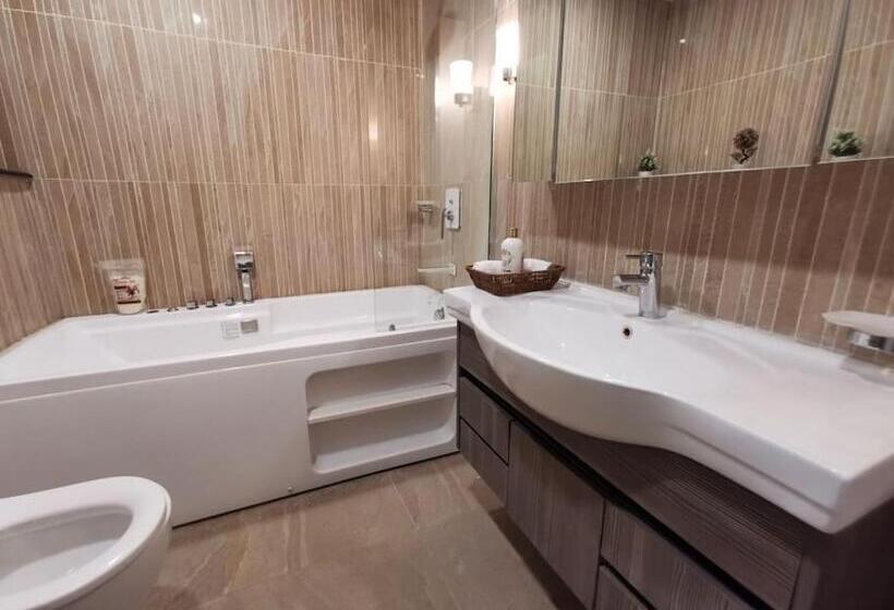 آپارتمان 3 خوابه, Centaurus Apartments Islamabad