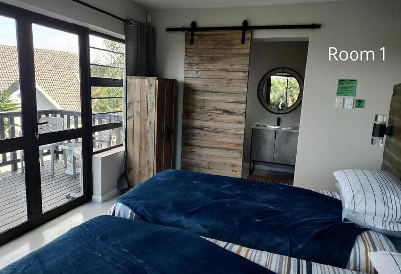 اتاق استاندارد با چشم‌انداز دریا, Cove Rock Stay