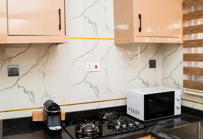 استودیوی استاندارد, Bkt Cribs   Apartments & Suites