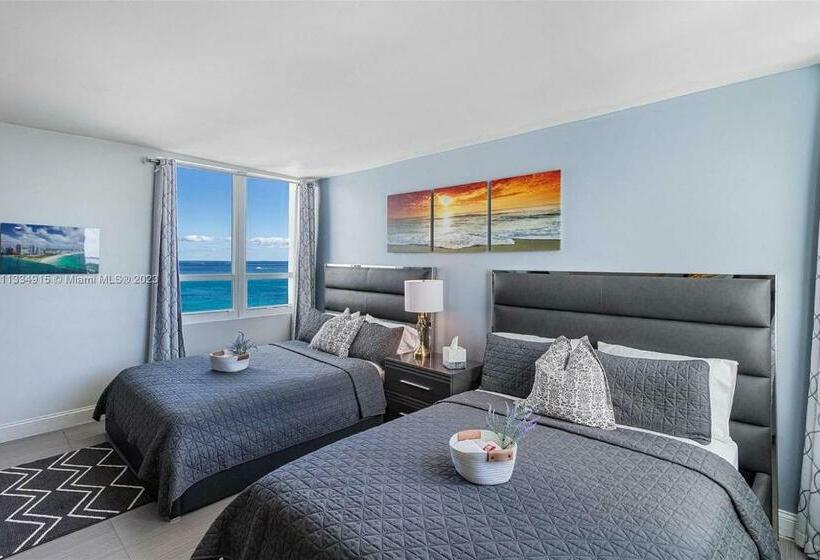 استودیوی استاندارد با چشم‌انداز دریا, 11th   Seven Heaven Miami  Unforgettable Ocean Front  Free Parking