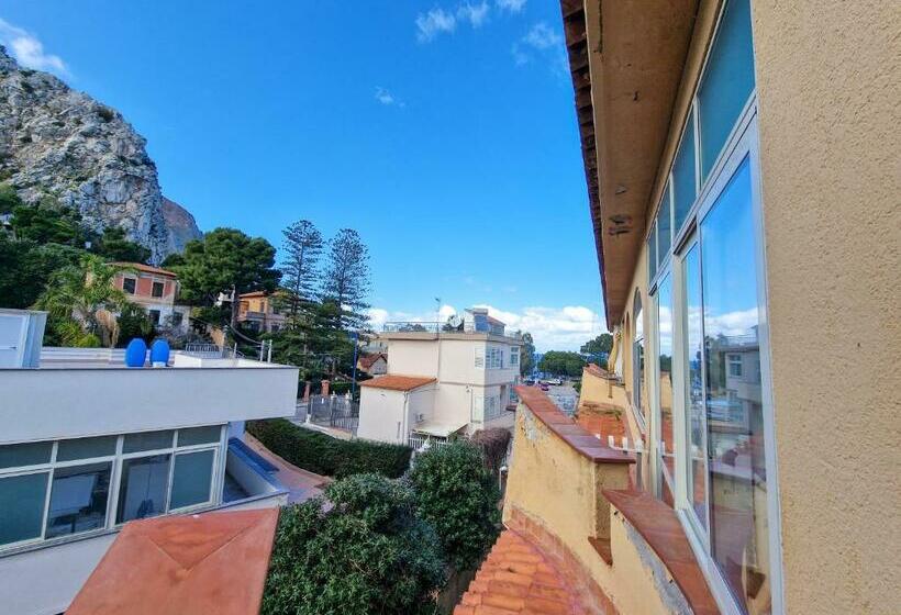آپارتمان 1 خوابه, Ashur310 Residence Mondello