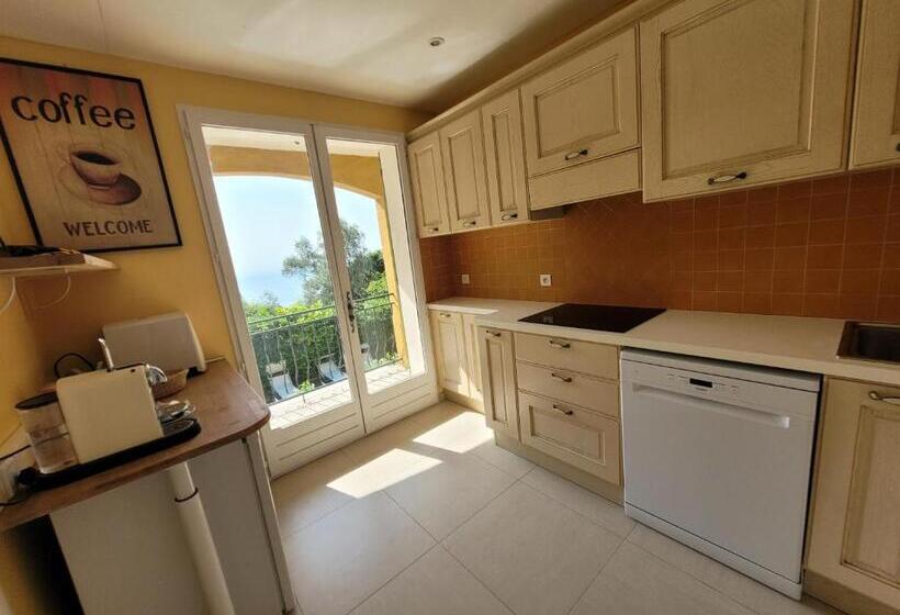 آپارتمان 1 خوابه با چشم‌انداز استخر, Cosy Cottage With Private Pool