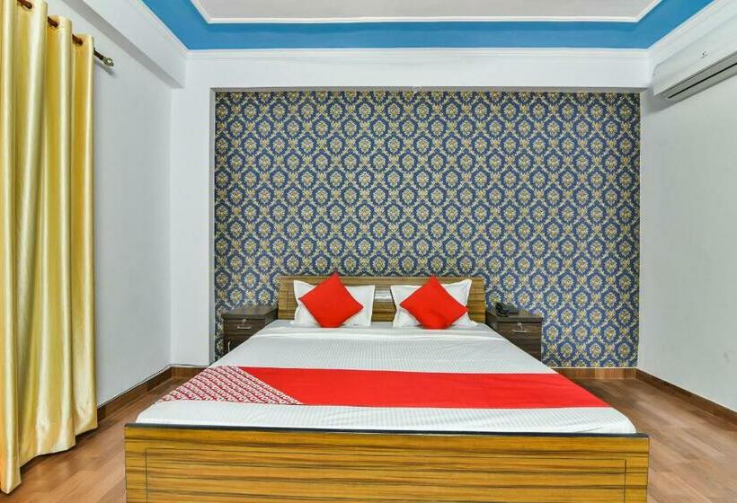 اتاق کلاسیک سه تخته, Collection O Hotel Vijay Inn Near Gomti Riverfront Park
