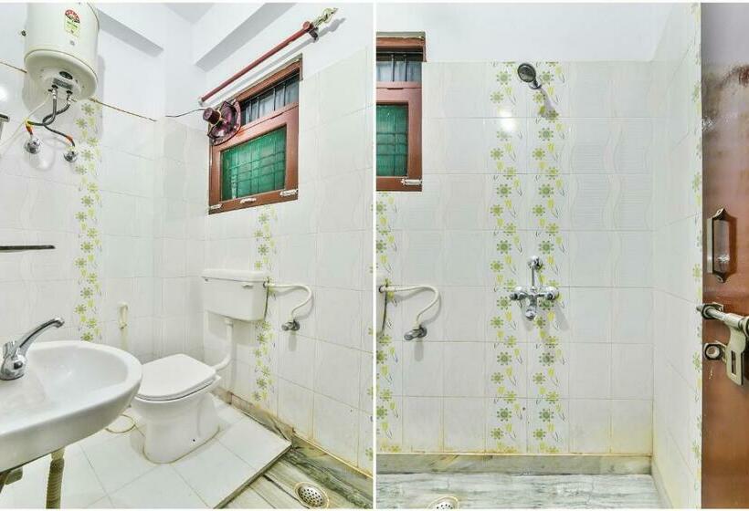 اتاق کلاسیک سه تخته, Collection O Hotel Vijay Inn Near Gomti Riverfront Park