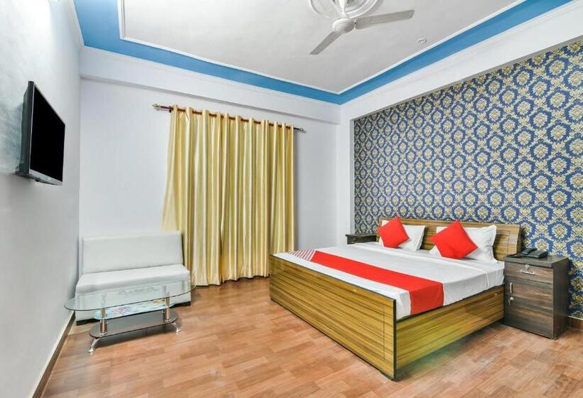 اتاق کلاسیک سه تخته, Collection O Hotel Vijay Inn Near Gomti Riverfront Park