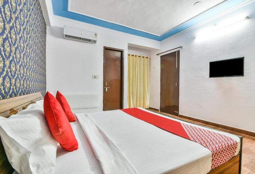 اتاق کلاسیک سه تخته, Collection O Hotel Vijay Inn Near Gomti Riverfront Park