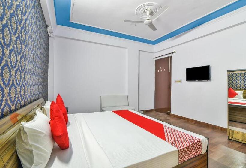 اتاق کلاسیک سه تخته, Collection O Hotel Vijay Inn Near Gomti Riverfront Park