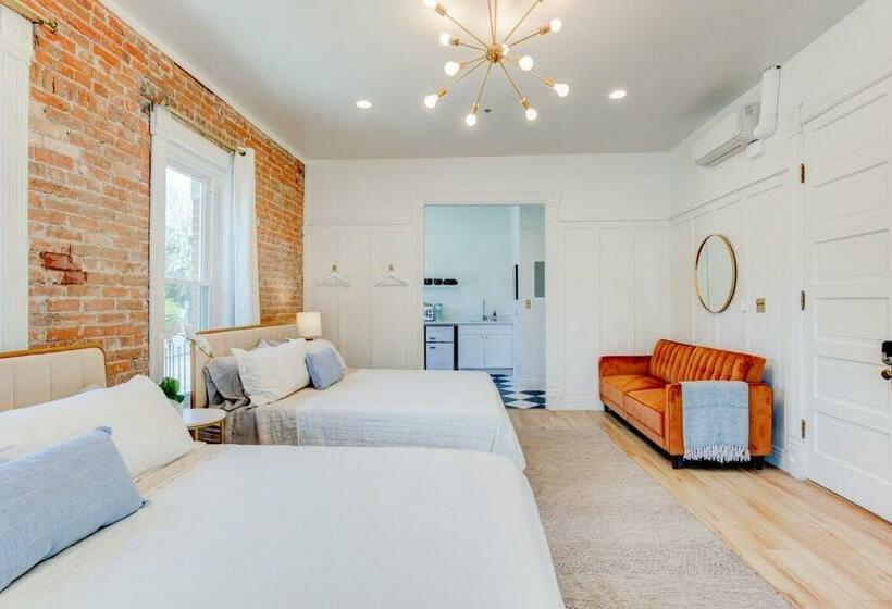 سوئیت پرزیدنت, Suite 1 Historic Art City Inn