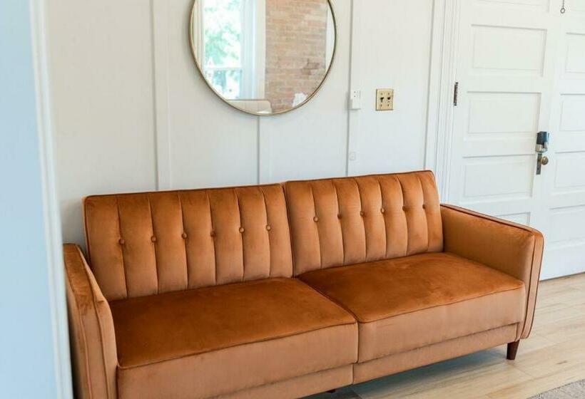 سوئیت پرزیدنت, Suite 1 Historic Art City Inn