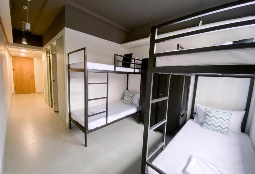 اتاق استاندارد چهار تخته, The Grid Co Living Managed By Hii