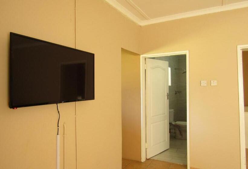 آپارتمان 1 خوابه, Haithoms B&b Tlokweng Gaborone