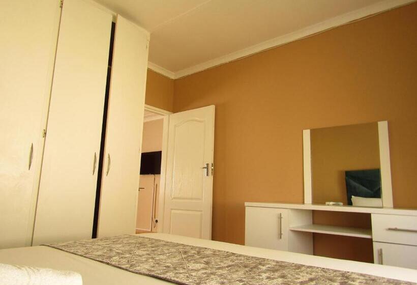آپارتمان 1 خوابه, Haithoms B&b Tlokweng Gaborone