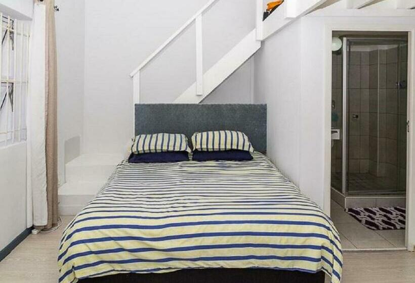 اتاق استاندارد, Aircommodation Guesthouse