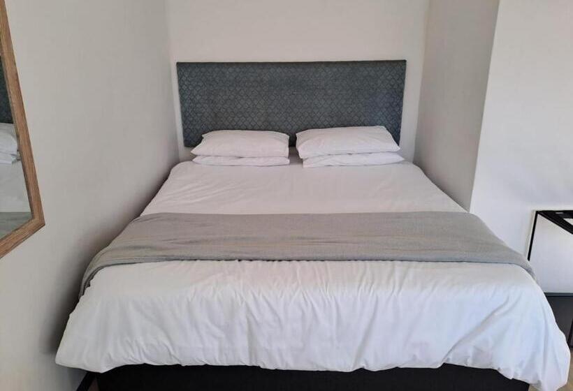 اتاق راحتی, Aircommodation Guesthouse