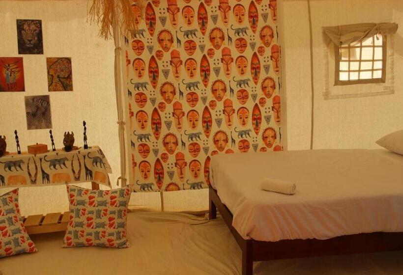اتاق راحتی سه تخته, Shahrazad Camp In White Desert, Egypt