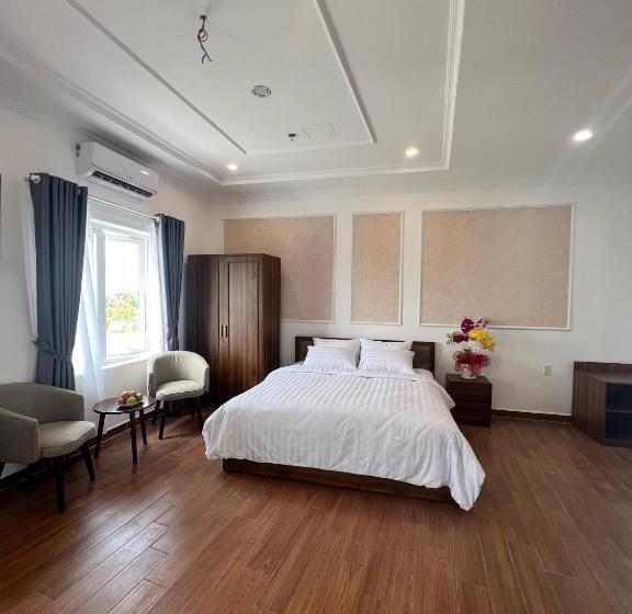 اتاق لوکس چهار تخته, Hodota Cam Binh Resort & Spa Lagi Beach