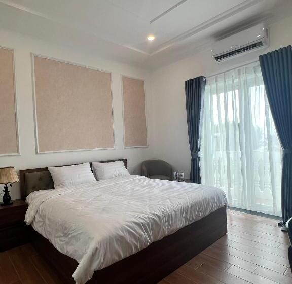 اتاق لوکس با بالکن, Hodota Cam Binh Resort & Spa Lagi Beach