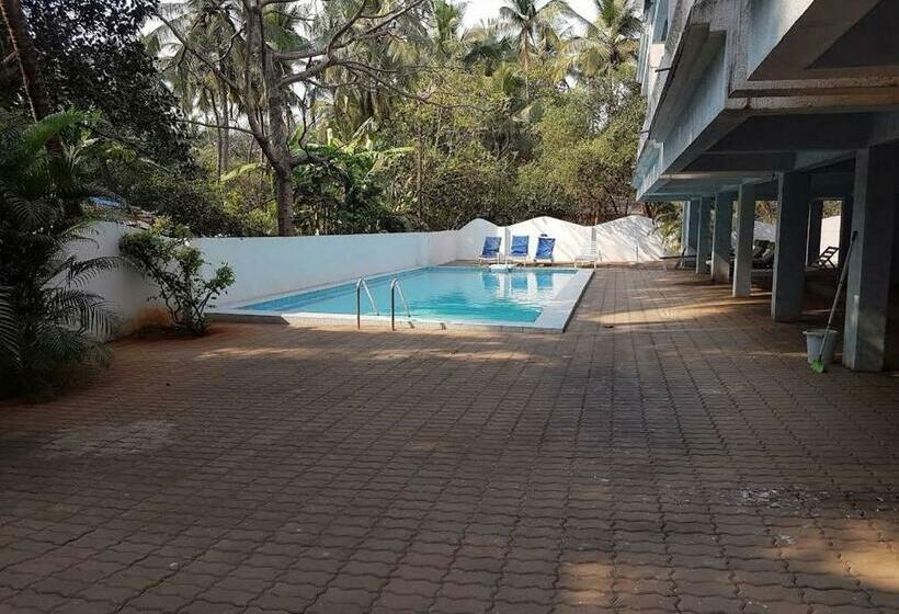 آپارتمان 1 خوابه با چشم‌انداز استخر, Sea Mist By Gta&h Near Sbi Bank Fort Aguada Road