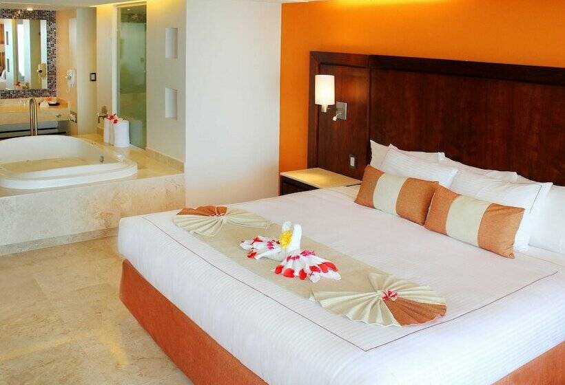 سوییت لوکس, Azul Ixtapa Grand All Inclusive Suites & Spa Convention Center