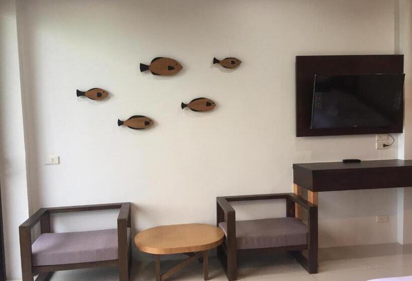 豪华园景房, Chaokoh Phi Phi Hotel And Resort  Sha Extra Plus