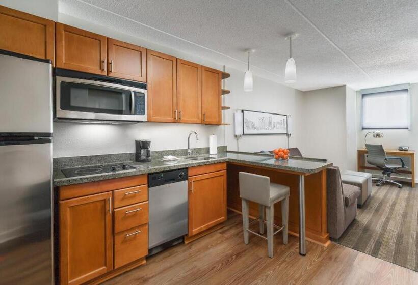 استودیو اجرایی, Hyatt House Fort Lauderdale Airport/cruise Port