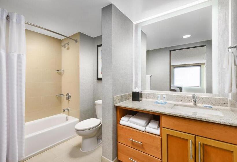 장애인을 위한 스위트, Hyatt House Ft. Lauderdale Airport South