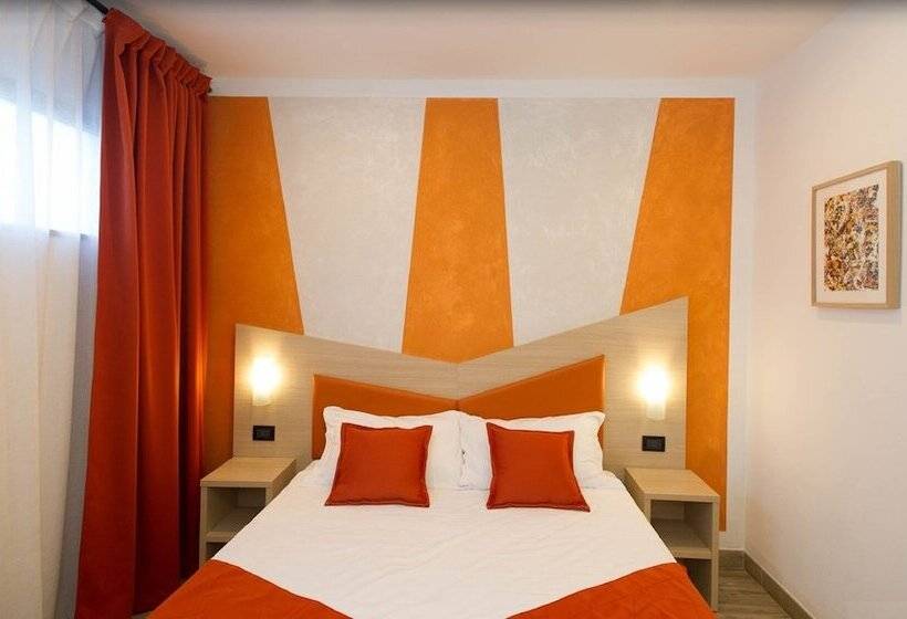 اتاق کلاسیک, Luxor Florence