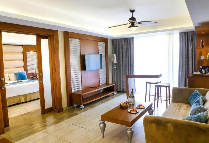 سوئیت کلوب با چشم‌انداز دریا, Majestic Mirage Punta Cana, All Suites – All Inclusive