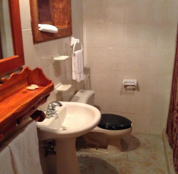 اتاق استاندارد با 2 تخت دوبل, Meson De San Antonio