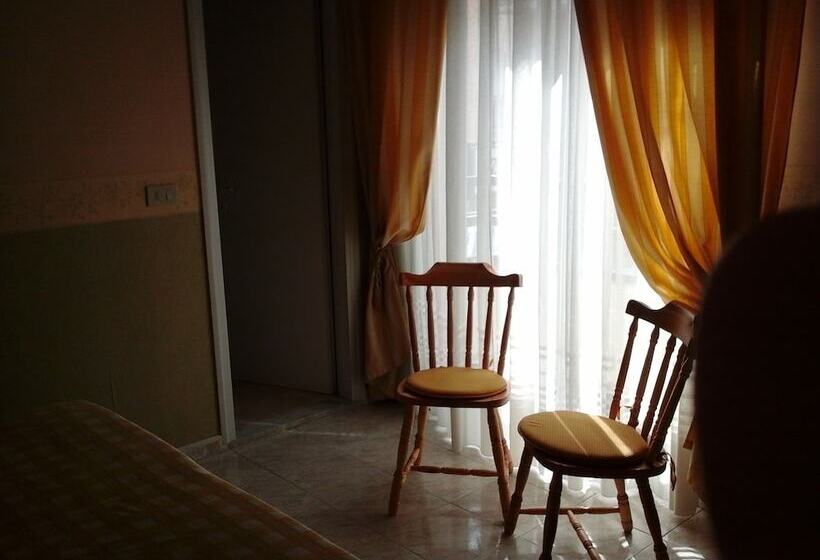 اتاق استاندارد, Morchio Mhotelsgroup