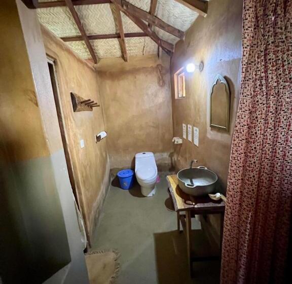 اتاق لوکس با چشم‌انداز دریا, Nemasu Ecolodge