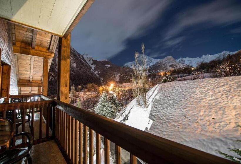 اتاق سوپریور, Qc Termemontebianco