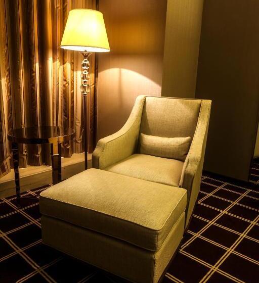 اتاق اجرایی, Royal Century Hotel Shanghai