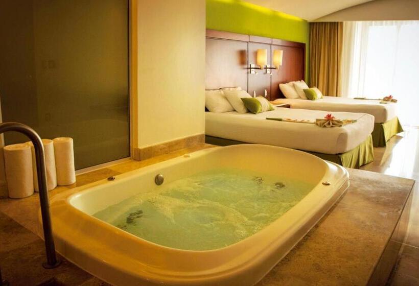 سوییت لوکس, Azul Ixtapa Grand All Inclusive Suites & Spa Convention Center