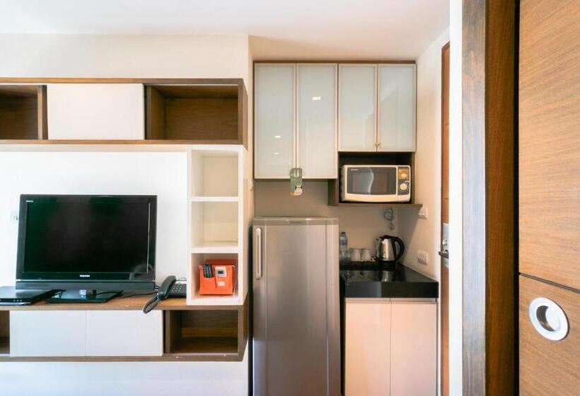 استودیوی لوکس, Silom Forest Exclusive Residence