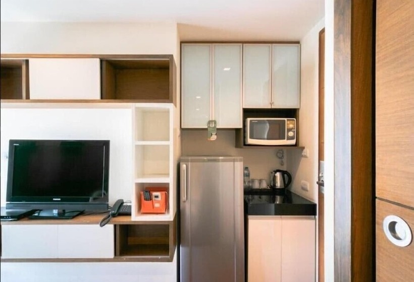 استودیوی لوکس, Silom Forest Exclusive Residence