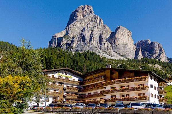 سوییت خانوادگی, Residence Miramonti Corvara