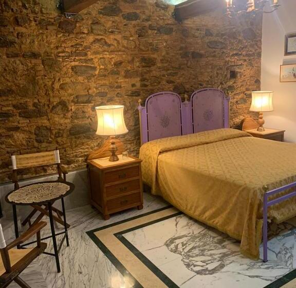 اتاق لوکس چهار تخته, B&b Le Casette